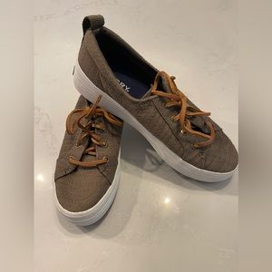 Sperry lave-up platform canvas sneakers